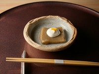 蟹味噌の濃厚な旨みを楽しむ『蟹豆腐』