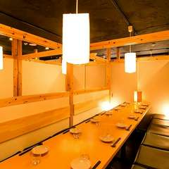 大人数の宴会に最適な広々とした空間