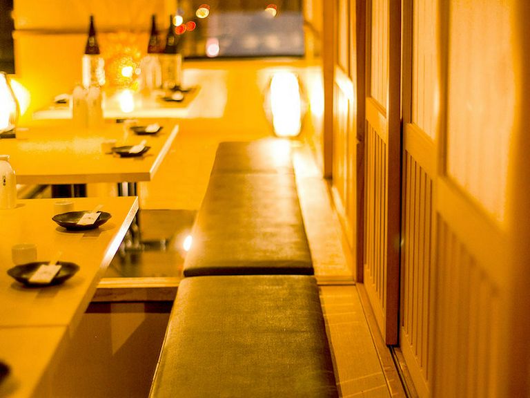 少人数から団体まで対応できる多彩な個室