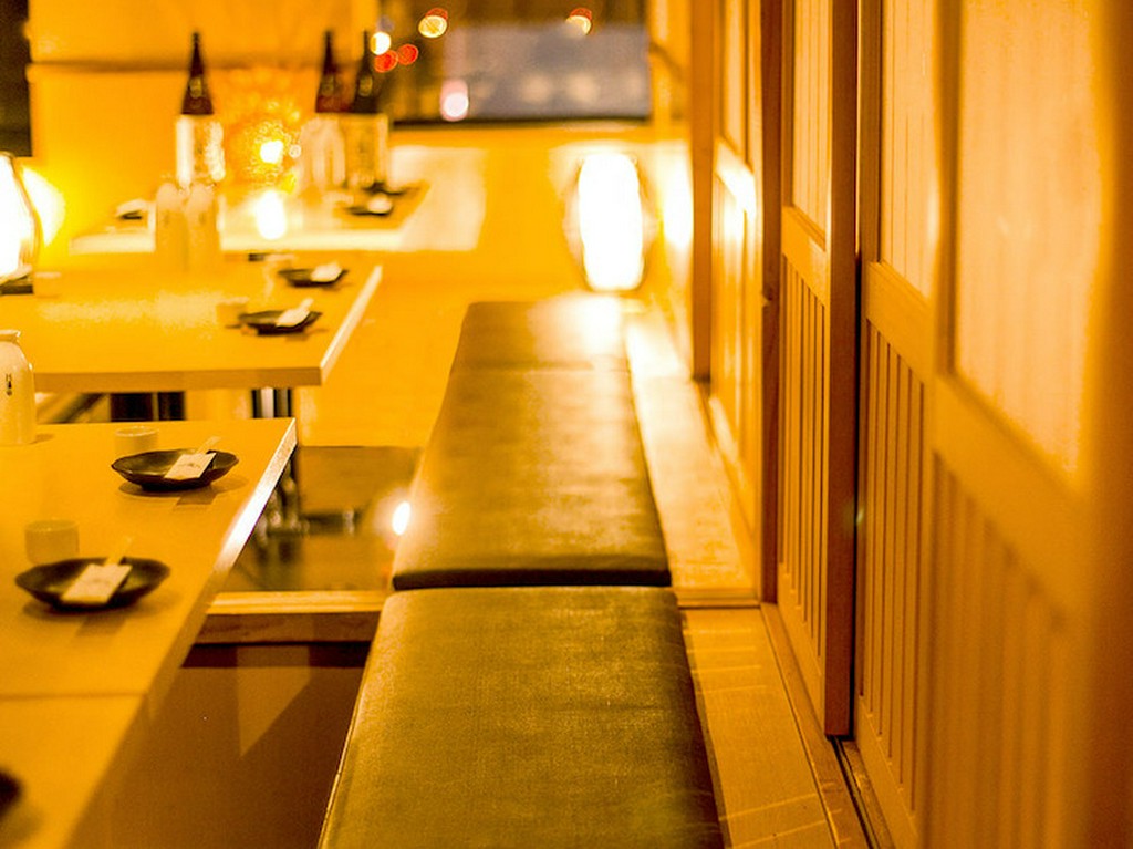 少人数から団体まで対応できる多彩な個室