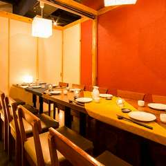 扉付き完全個室で寛げる駅近居酒屋