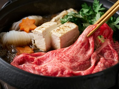 厳選した神戸牛の旨みを最大限に引き出し記念日や接待にも選ばれる贅沢なおすすめ料理