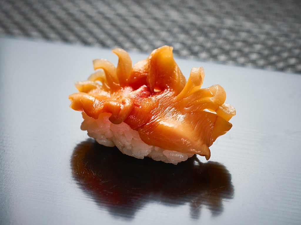 色良し、香り良し、味良し日本一の宇部赤貝