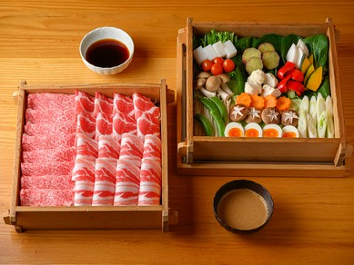 極上肉と旬野菜を多彩な料理で楽しめるJA鹿児島県経済連直営店