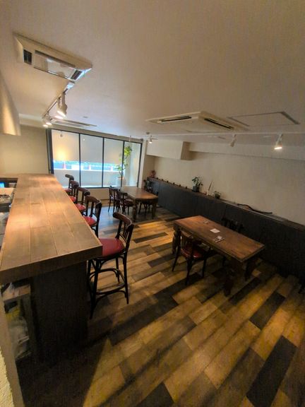 温もりあるデザインの空間は、幅広い利用目的に対応可