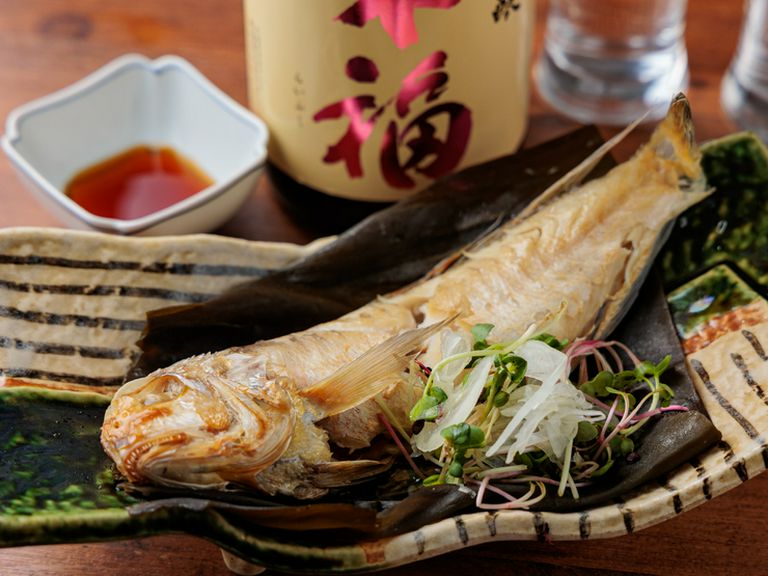 小規模な飲みから季節行事まで活躍。宴会向けのコースも用意