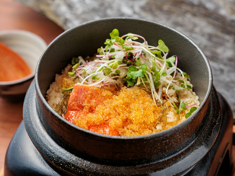 土鍋御飯　金目鯛とかごめ昆布と黄金いくら