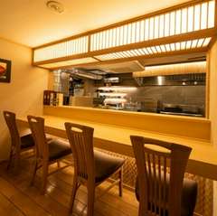 2名から利用可能。完全個室は、デートや会食にオススメ