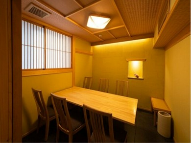 ビジネスでの接待・会食に。和の趣き溢れる店内で“おもてなし”
