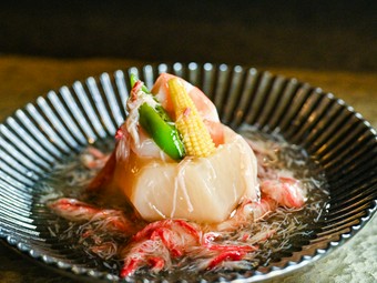 旬野菜と魚介が主役。豊かな滋味に心がほどける『季節の一品』