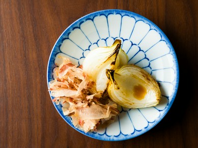 素材の旨味を引き出す『炭焼』