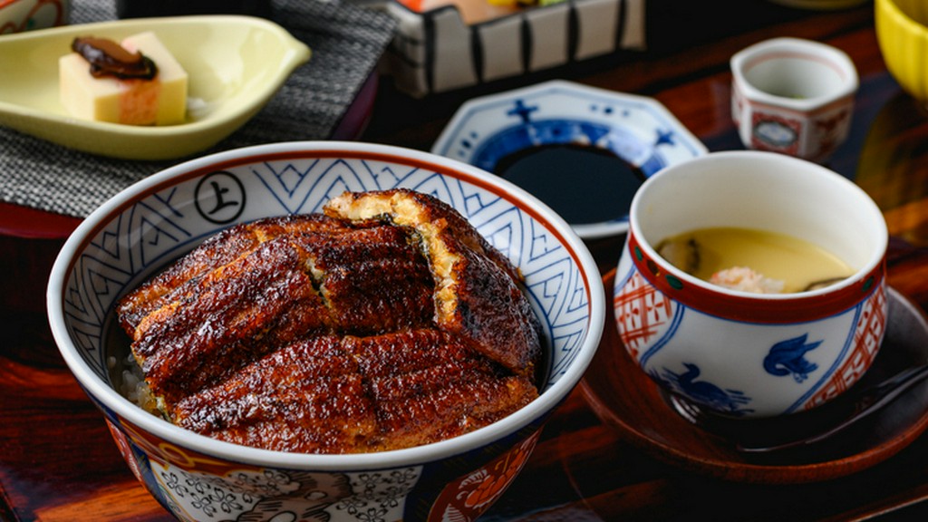 厚み・脂・格別の旨みを届ける、希少な特大青うなぎ