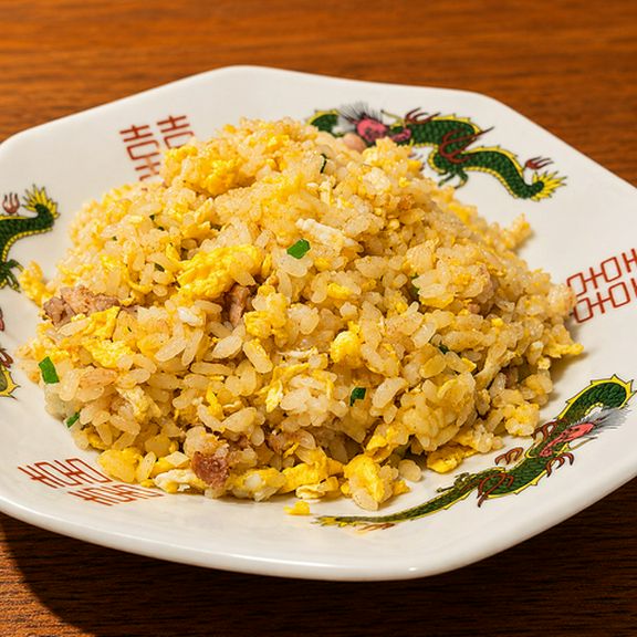 これぞ王道。パラパラ食感に職人技が光る『炒飯』