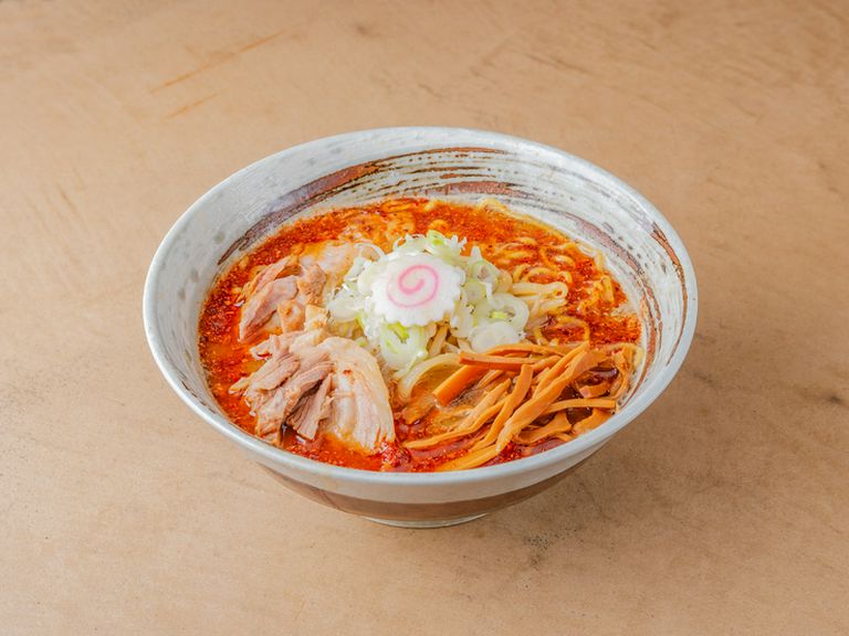 濃厚なコクと辛さが重なる、やみつきの『辛味噌』