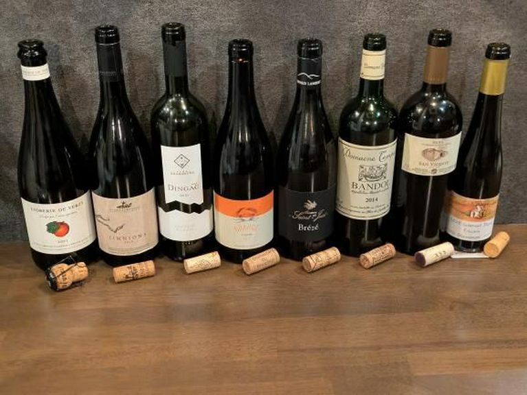 ワインと料理のマリアージュ。厳選された魅力溢れるワイン