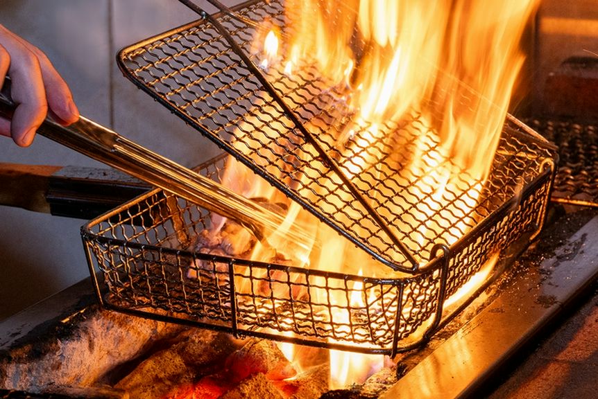 [当店自慢]四万十鶏の宮崎風 炭火焼き