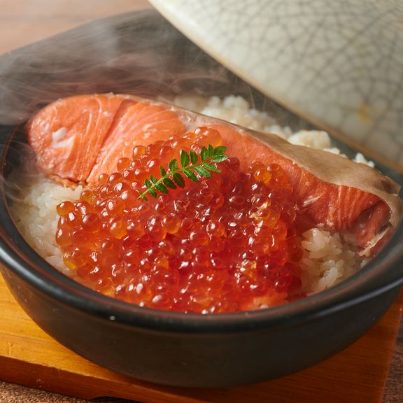 季節の土鍋ご飯