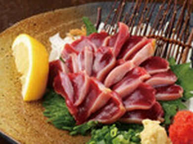 鶏刺し二種盛り合わせ