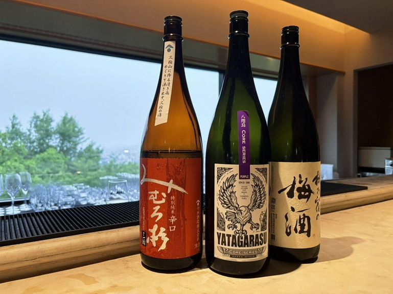 奈良の酒文化を楽しむ、地元の酒蔵から選び抜いた日本酒の数々