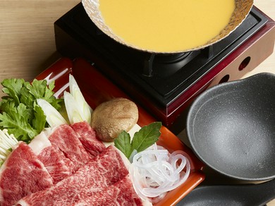 一口ごとに広がる、雲丹の濃厚な旨みと大和牛の味わい『大和牛雲丹出汁しゃぶしゃぶ』