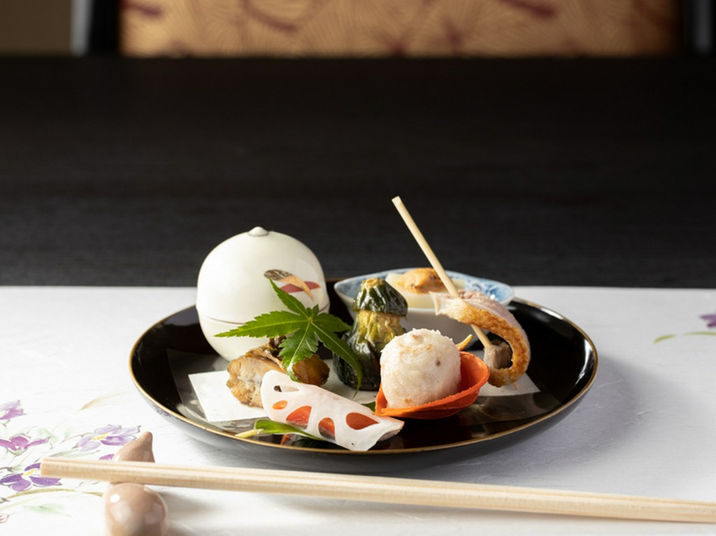 季節を感じられる美しいひと皿『季節の前菜』