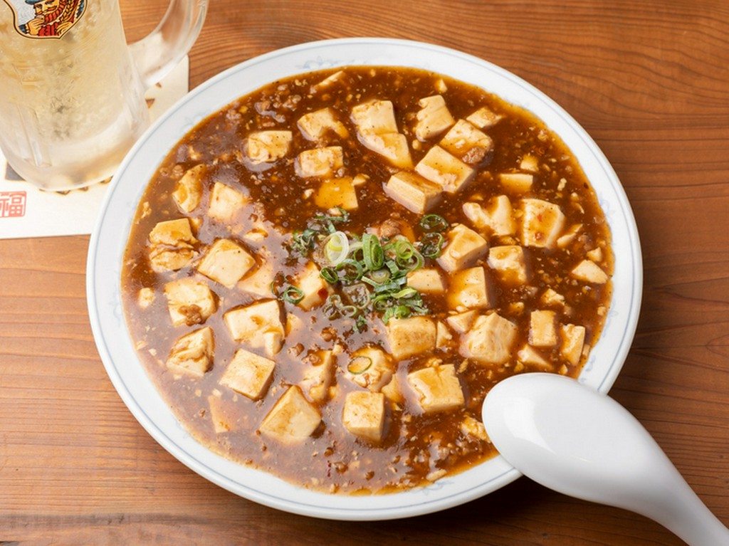 2種の豆板醤で味と見た目にこだわる『マーボー豆腐』