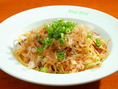 開業して間もない時期から、長年愛され続ける『オイルサーディンコンビーフ』