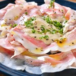 柔らかく繊細に！しっとりでジューシーな味に仕上げました。