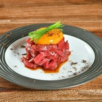 じゅわっと美味しい！アンチョビとニンニクの風味がやみつきに！