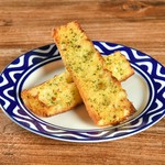 じゅわっと美味しい！アンチョビとニンニクの風味がやみつきに！