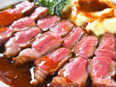 アンガスハーフポンドステーキ