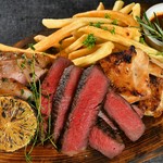 女性に大人気明太子とほくほくジャガイモをたっぷりチーズピッツァで仕立てました。