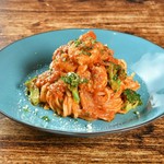 海老とブロッコリーのトマトクリームパスタ・・・1,738円
渡り蟹のトマトクリームパスタ・・・1,738円
雲丹クリームパスタ・・・1,958円