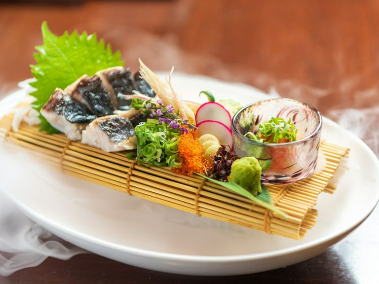 サワラのやさしい風味と芳ばしい香りが食欲をそそる『サワラの塩たたき』