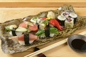 寿司屋のつくる、別格の漬物寿司『京野菜漬物寿司』