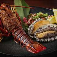 コースでもアラカルトでも楽しめる『新鮮な魚介』
