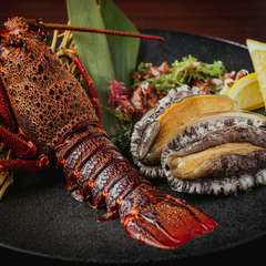 コースでもアラカルトでも楽しめる『新鮮な魚介』