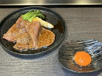 最高級A5黒毛和牛の焼すきとステーキの鉄板焼きを楽しむことができるコースです。