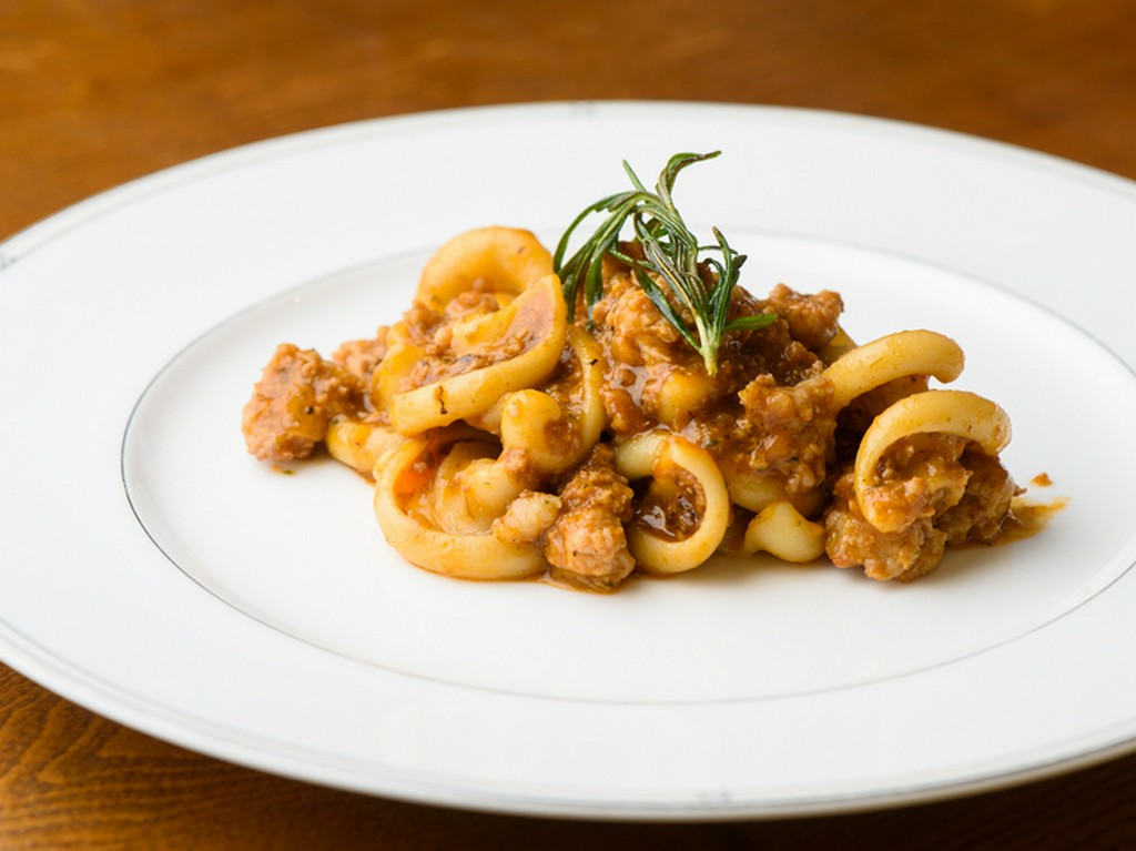 もちもち食感のパスタに旨みたっぷりソース『生ソーセージのボロネーゼパスタ』