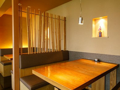 「落ち着ける店内で歓送迎会を」