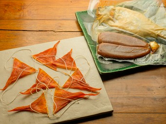 なんとすべて自家製。高級珍味の『バチコ』『鮒鮓（ふなずし）』『唐墨（からすみ）』