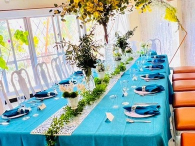 4〜8席の会食に最適。30席の個室貸し切り出来ます。