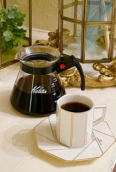 マーサン。自家焙煎珈琲。毎朝マスターが新鮮な生豆を手鍋焙煎