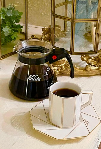 マーサン。自家焙煎珈琲。毎朝マスターが新鮮な生豆を手鍋焙煎