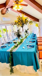 イタリア料理フルコース8800円税込12名様まで承ります。