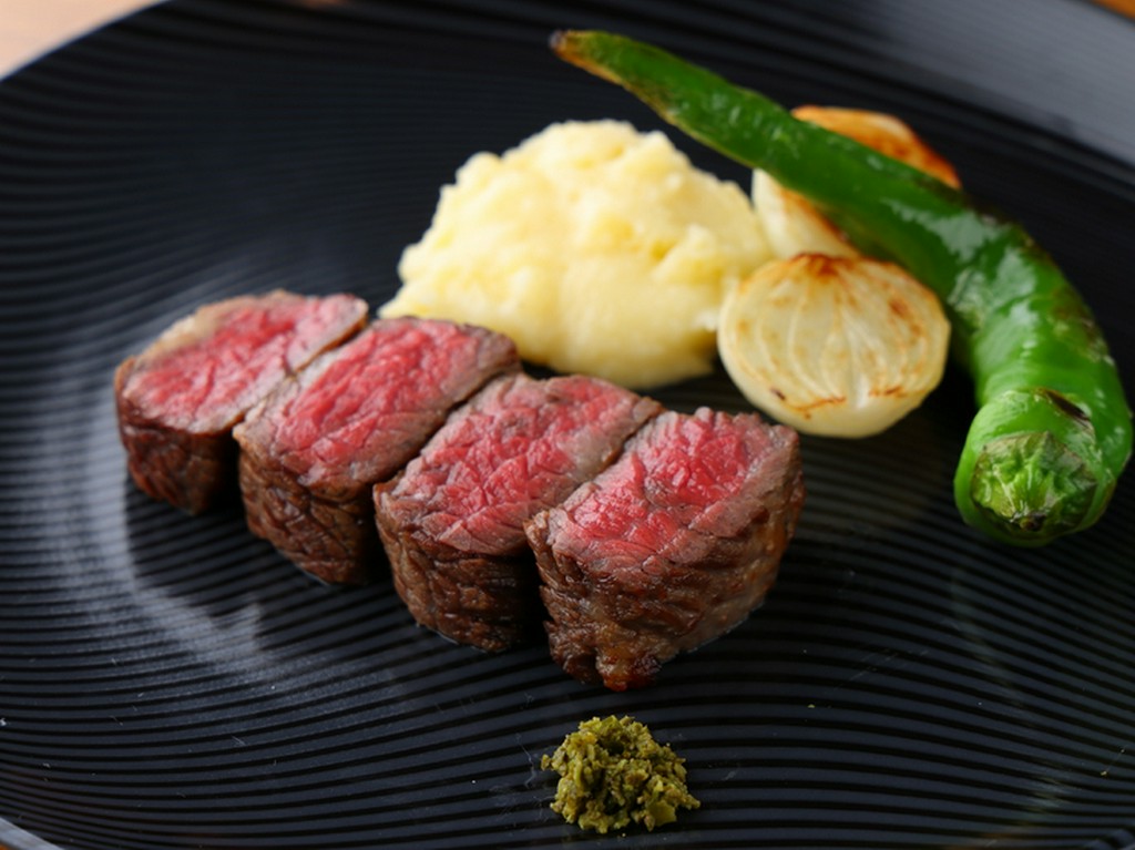  本日のお肉料理