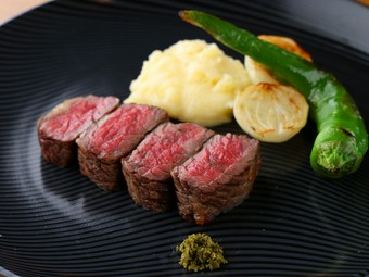  本日のお肉料理