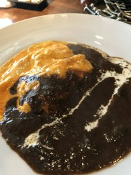 個性的な味にやみつき『29年熟成奇跡の心斎橋カレー』 