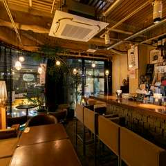 貸切最低ラインはお1人様￥6,000より【税込】
最大60名様貸切可能
人数・時間・企画・ご予算により相談可