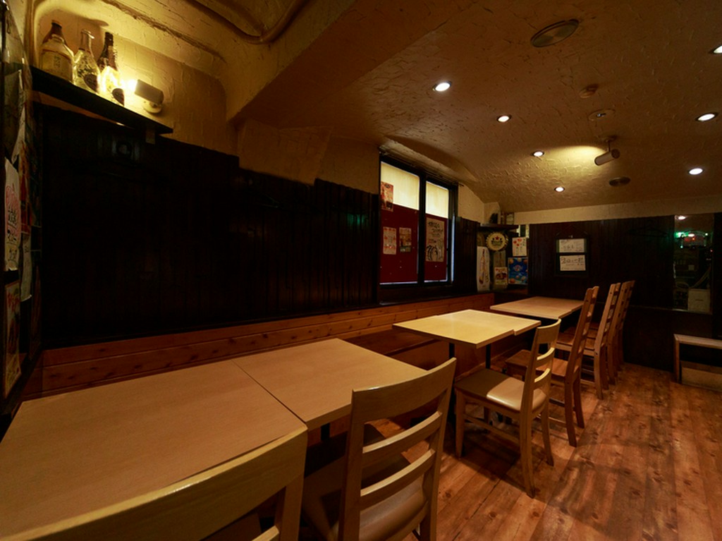 シンプルでスタイリッシュな内装